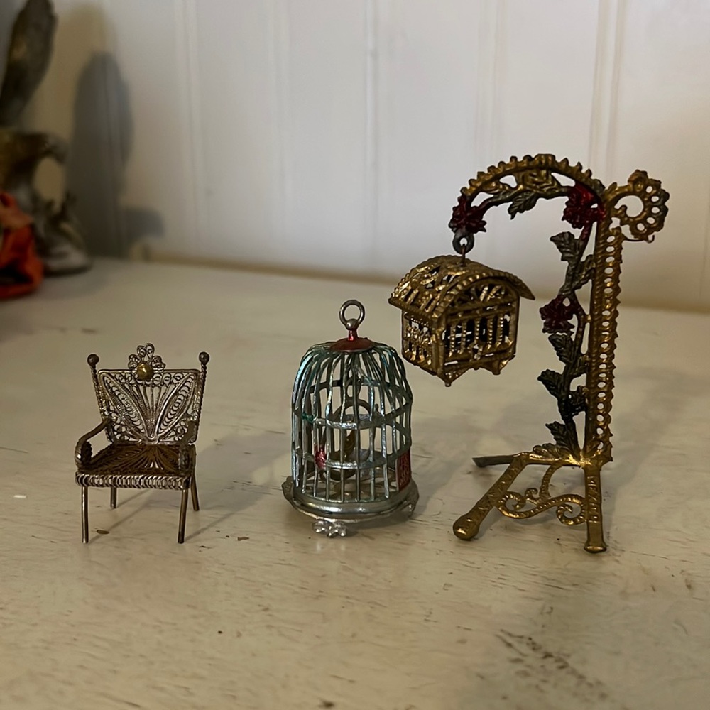 Antique silver & gold filigree dollhouse furniture birdcage stand chair - Picture 1 of 8